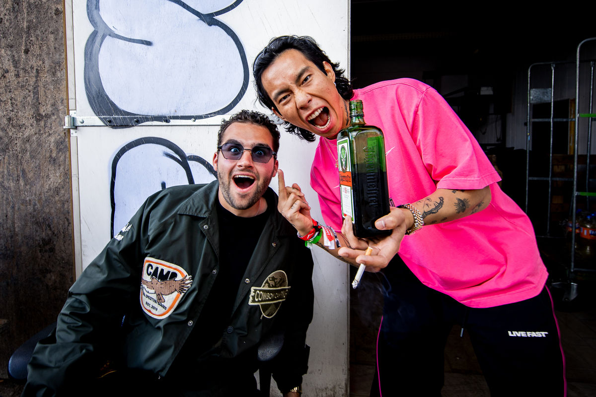 Loading... just a sec